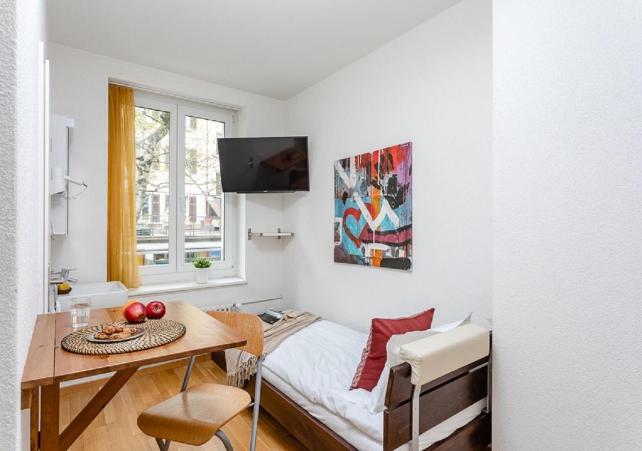 Swiss Star Guesthouse Oerlikon - Contactless Self Check-In 취리히 외부 사진